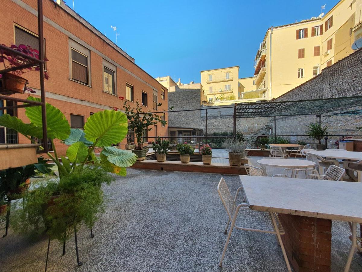 Suore Concezioniste Missionarie - Carmen Salles Roma B&B 외부 사진