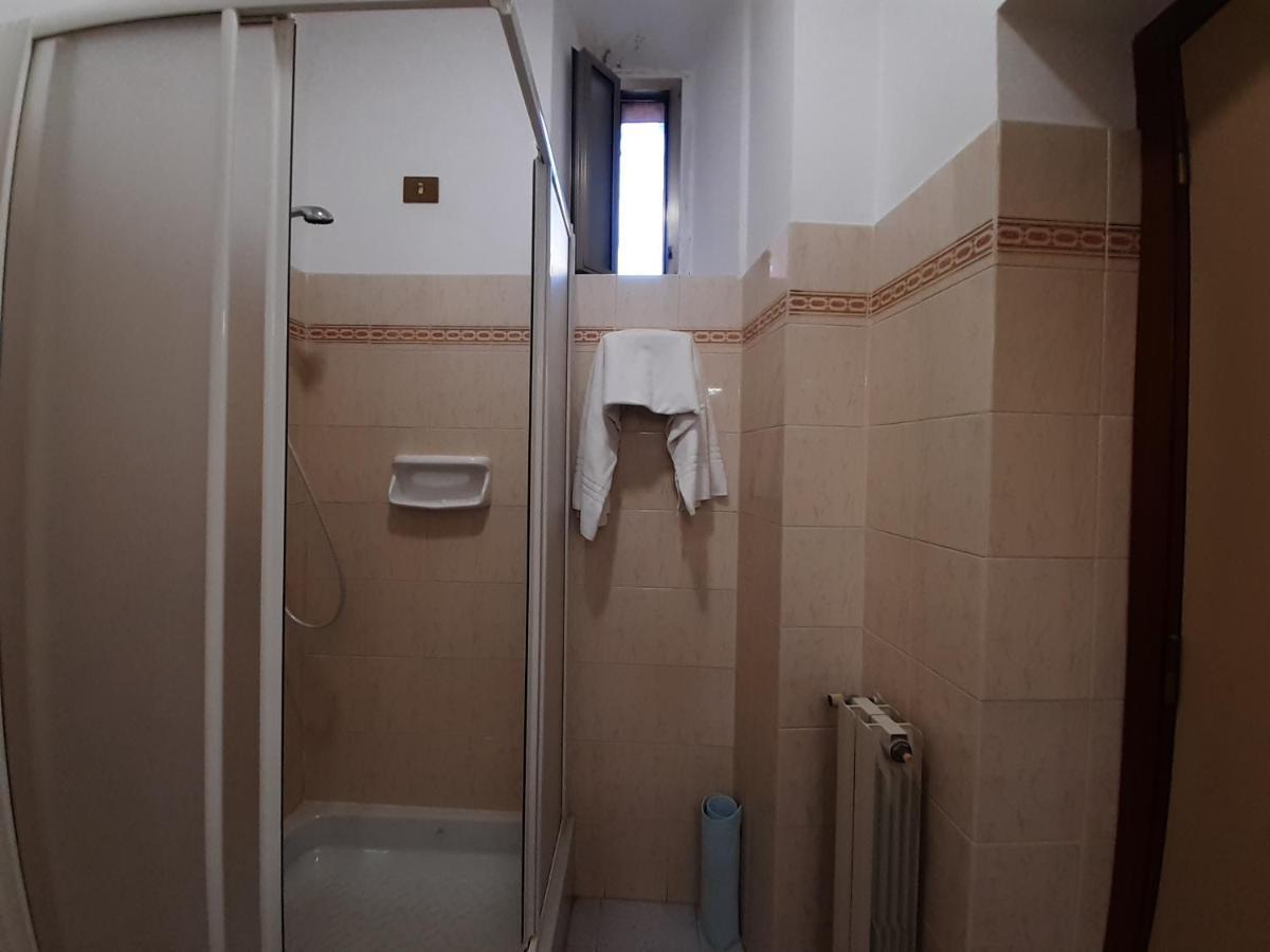 Suore Concezioniste Missionarie - Carmen Salles Roma B&B 외부 사진