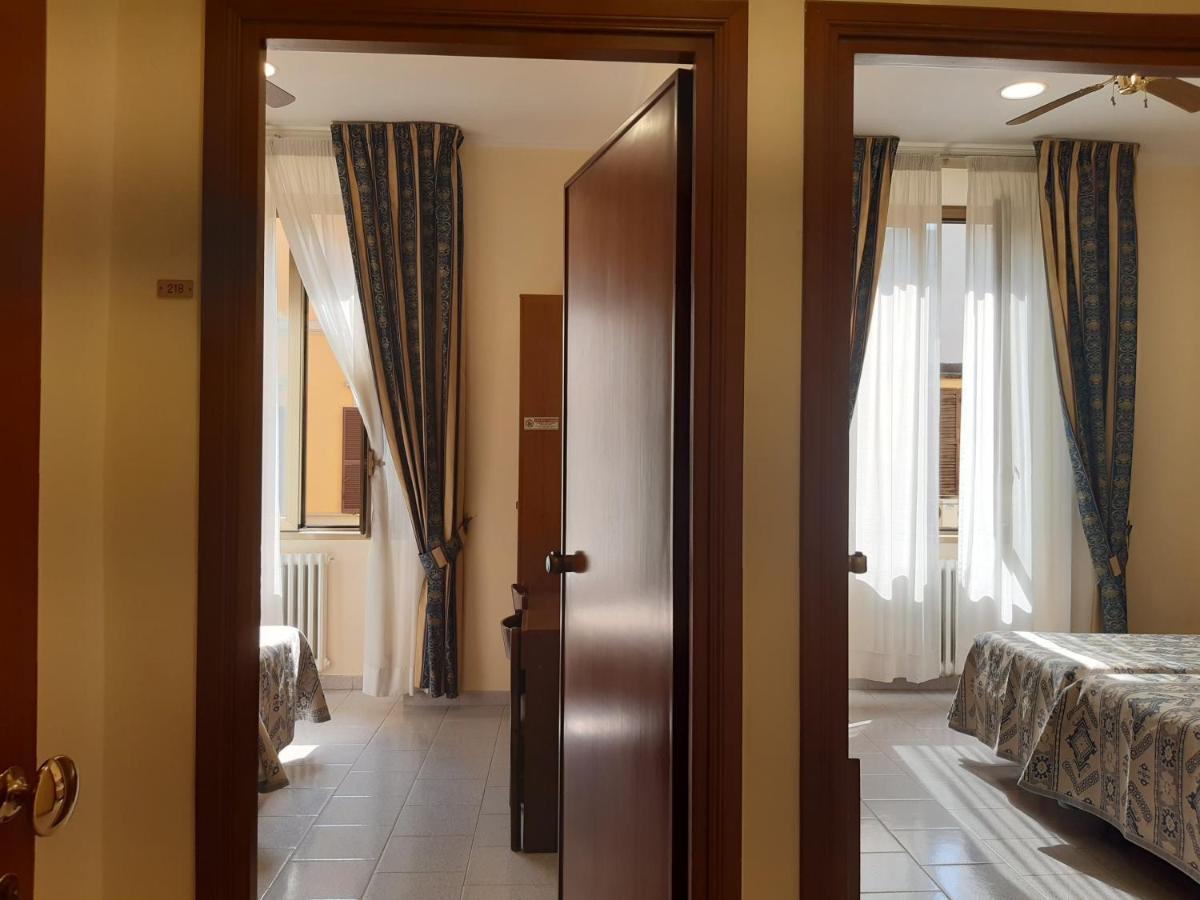 Suore Concezioniste Missionarie - Carmen Salles Roma B&B 외부 사진