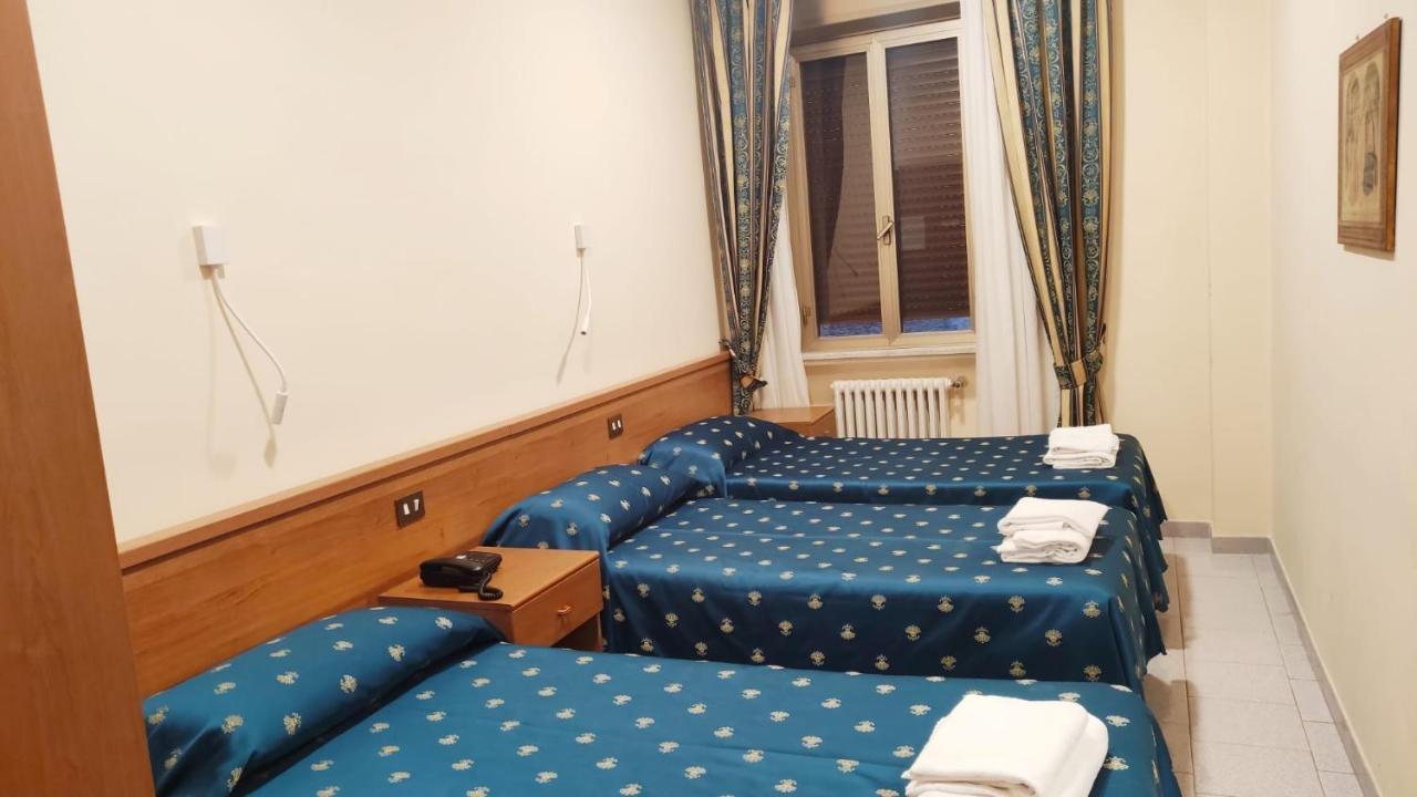 Suore Concezioniste Missionarie - Carmen Salles Roma B&B 외부 사진